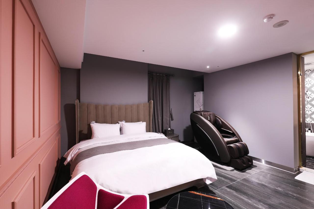 גונסאן El Tower Hotel מראה חיצוני תמונה